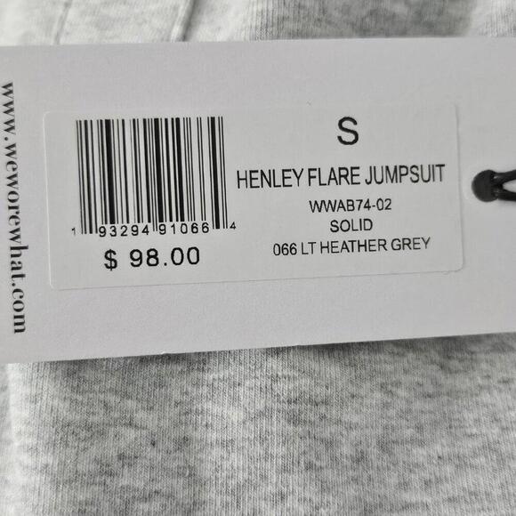 2/$50 WeWoreWhat Heather Grey Henley Flare Jumpsuit Size S | Casual & Chic - Picture 7 of 8